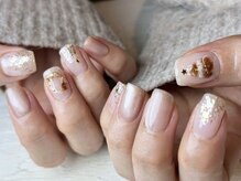 シンプル系から個性派ネイルまで幅広くデザインをご用意♪