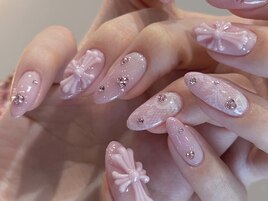ピンクベースの立体クロス個性派