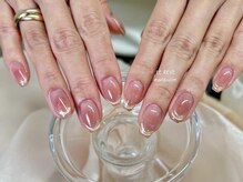 ルレーブ(LE REVE)/チークマグネットフレンチネイル