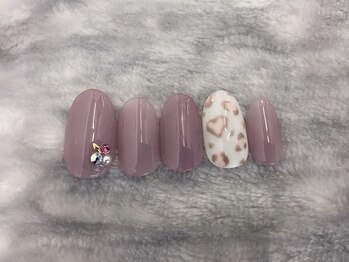 アミュレット(AMULET)/11月定額 4950円(税込)