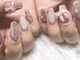 リボンガーリーネイル