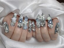 リサ(Risa)/ゴテゴテネイル