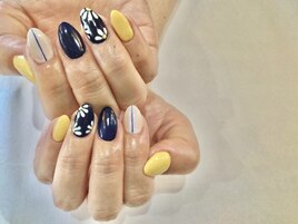 ☆ネイビー×花柄の秋色ネイル☆