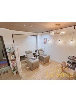 小規模プライベートサロン