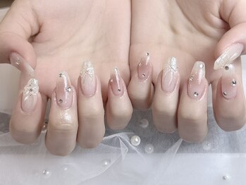 ブイピーネイル 新大久保(VP nail)の写真/実力派サロンの嬉しいお手頃価格メニュー♪【自爪ハンド】ワンカラーorラメグラデーション￥4850→￥3850