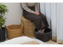 ティーツリーアロマアンドホリスティック(tea tree aroma & holistic)/施術の前に　まず足湯♪