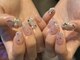 ハラジュクネイルズ(harajukunails)の写真/【選べる季節のトレンドデザインコース¥6800】太陽の光が差し込む、白を基調としたお洒落な店内で。