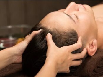 アリエス 浅草橋/施術紹介/ヘッドスパ/マッサージ