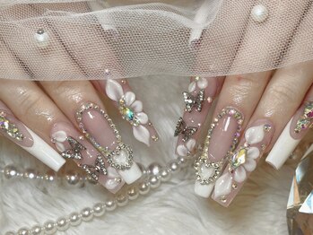 エスフィーネイルサロン ブリーユ(Esfy nailsalon Brille)の写真/長さ2枚MAXまでOK★超ロングスカ!!細部までこだわる完成度の高い仕上りへ★【スカルプシンプル¥13500～】