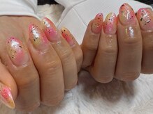 ティ-エヌ 元町店の雰囲気（毎月変わる定額デザイン♪）