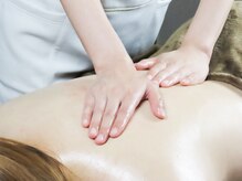 beauty salon LuLu Asの雰囲気（植物から抽出した精油をブレンドしオールハンドでトリートメント）