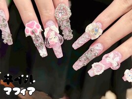 ゴテゴテピンクネイル