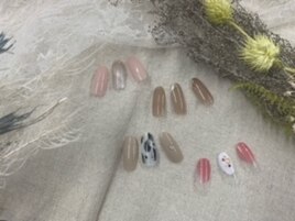 シンプルアート　4390円