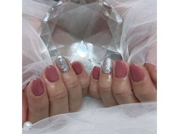 エム 見川店(M)/ワンカラー×ラメ