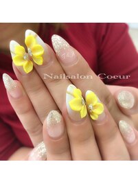 プルメリア お花ネイル