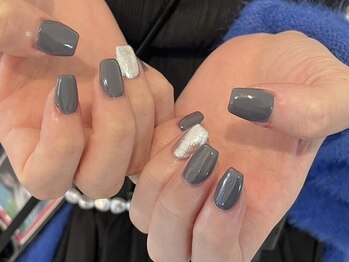 シオ シモキタザワ(sio. shimokitazawa)/スカルプ ワンカラーorラメグラ