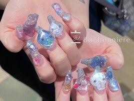 ボンボンドロップシールネイル