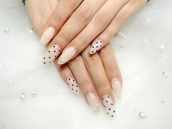 カノン 渋谷(Kanon)/ドットネイル