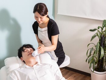 ヒゲマスター 三島店/ヒゲ脱毛　施術風景