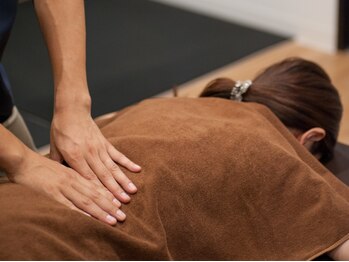 アクア鍼灸整骨院 錦糸町院の写真/【リピーター続出】柔道整復師が肩こり、腰痛、姿勢不良を根本から改善いたします♪