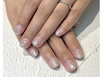 ルヒアネイル イオン戸畑ショッピングセンター店(Ruhia Nail)/ラメグラデーションネイル