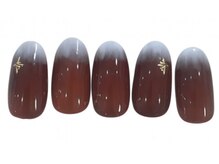 テテドットジェイ(Tete.J)/BR6　5500円（甘皮ケア込み）