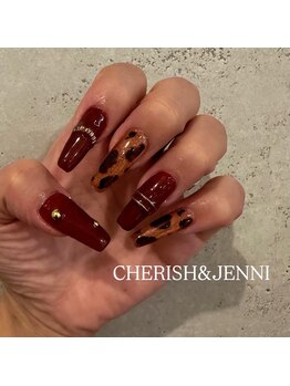 ヒョウ柄ネイル