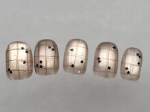 アイネイルズ 恵比寿店(I nails)/マグネットブラウン鉛筆チェック