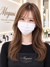 メガミ アイラッシュラウンジ(MEGAMI EYELASH LOUNGE) KANA