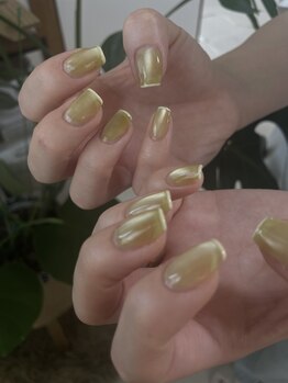 ワイズネイル(Y's nail)/マグネット×カラー細フレンチ