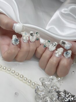 ビビ(ViVi)/ホワイトネイル