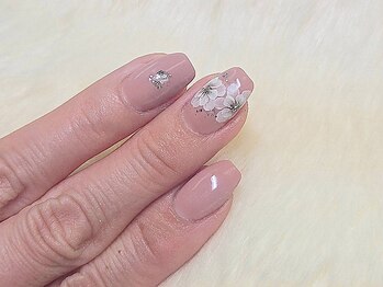 キャンアイドレッシー 人形町店(Can I Dressy)の写真/繊細な筆使いで、指先に物語を。季節や気分を映すアートで、あなたらしさを彩るネイル体験♪