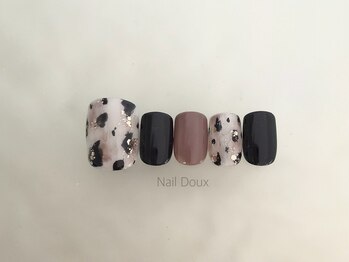 ネイル ドゥ 岡山駅前店(Nail Doux)/レオパードフットネイル