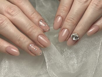 エスビューティー(es.beauty)の写真/オフィス系シンプルデザインが得意☆1席のみのオーナーネイリスト施術♪【定額simpleコース 初回¥7700】