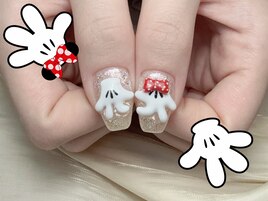 ミッキーネイル