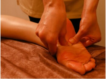 パウワウ ヤエチカ店/親指でごりごりほぐす足裏オイル