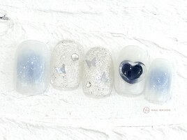 ハートチークネイル¥10550