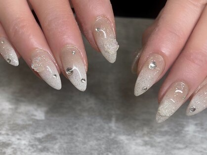 ファーストネイル(First nail)の写真