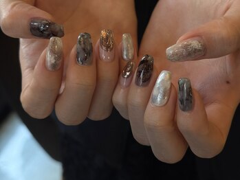 ニュアンスネイル