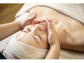 グラツィア(Grazia)/リフトアップ[池袋]