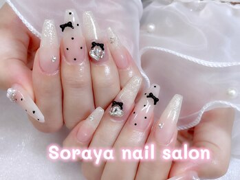 ソラヤ(Soraya)/長さだし持ち込みシンプルネイル
