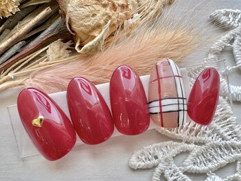 ネイルサロンアンドスクール ラフィーネ 池袋店/バーバリー風チェック◆￥6990