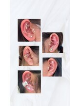 リゲルス(Regel)/流行りの耳つぼジュエリー♪