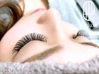 アイリュクス(eyeluxe)の写真/高技術×丁寧なカウンセリングが人気の秘訣★自まつ毛が少ない方も負担なくボリュームUPした目元に♪