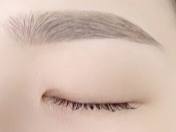アイヨンマルゴ 名古屋名駅店(EYE405)の写真/≪眉毛で顔の印象は変わる♪≫プロがお客様の骨格や生え癖を見極めて“本当に似合う眉毛の形”をご提案！