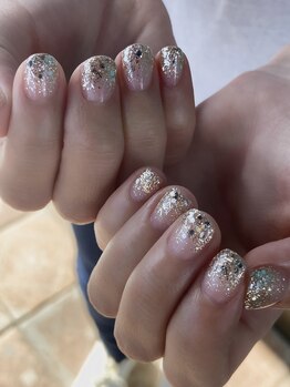 サフィールネイルサフィールネイル(Saphir nail)/ラメグラデーション