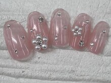 ハニービービー(Honey Bee Bee)/ワンホンフラワーネイル