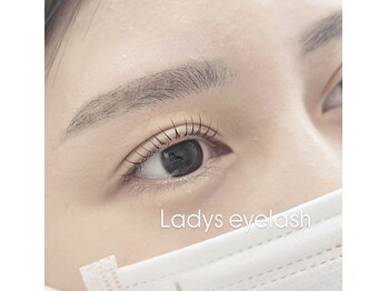 ホワイトアイ 仙台店(WHITE EYE)/LashLift/眉毛ワックス/まつ毛