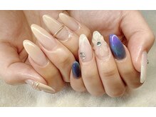 ミリ(Mili)/アシメネイル