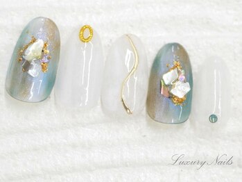 ラグジュアリーネイルズ オオミヤ(Luxury Nails Omiya)/ニュアンス*くすみシェルネイル